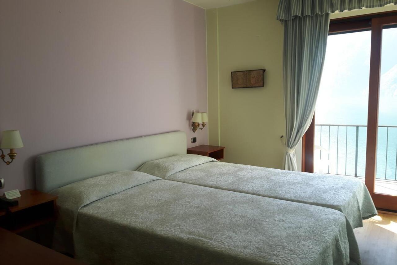 רימיני Hotel Stella D'Italia - Nuova Gestione מראה חיצוני תמונה