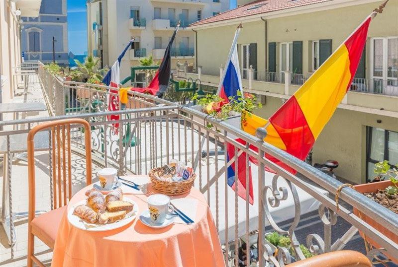 רימיני Hotel Stella D'Italia - Nuova Gestione מראה חיצוני תמונה