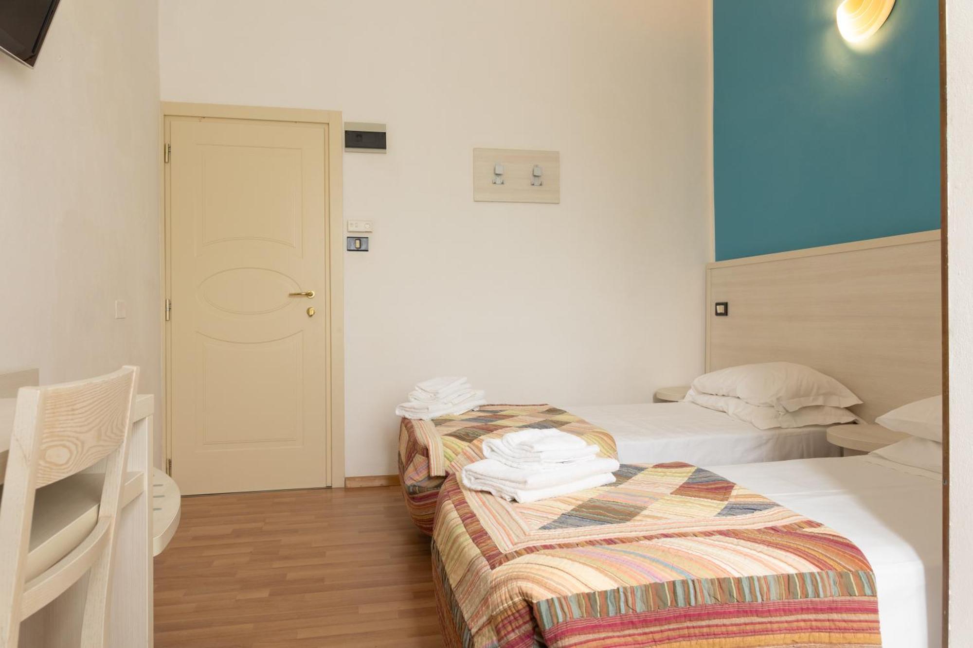 רימיני Hotel Stella D'Italia - Nuova Gestione מראה חיצוני תמונה